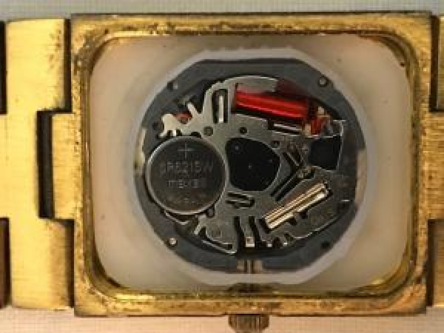 ALTIN KAPLAMA BETRAM STAINLESS STEELCASE BACK WATER RESISTANT BT-076 M