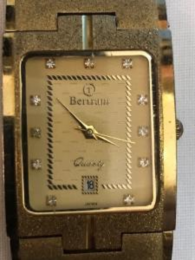 ALTIN KAPLAMA BETRAM STAINLESS STEELCASE BACK WATER RESISTANT BT-076 M