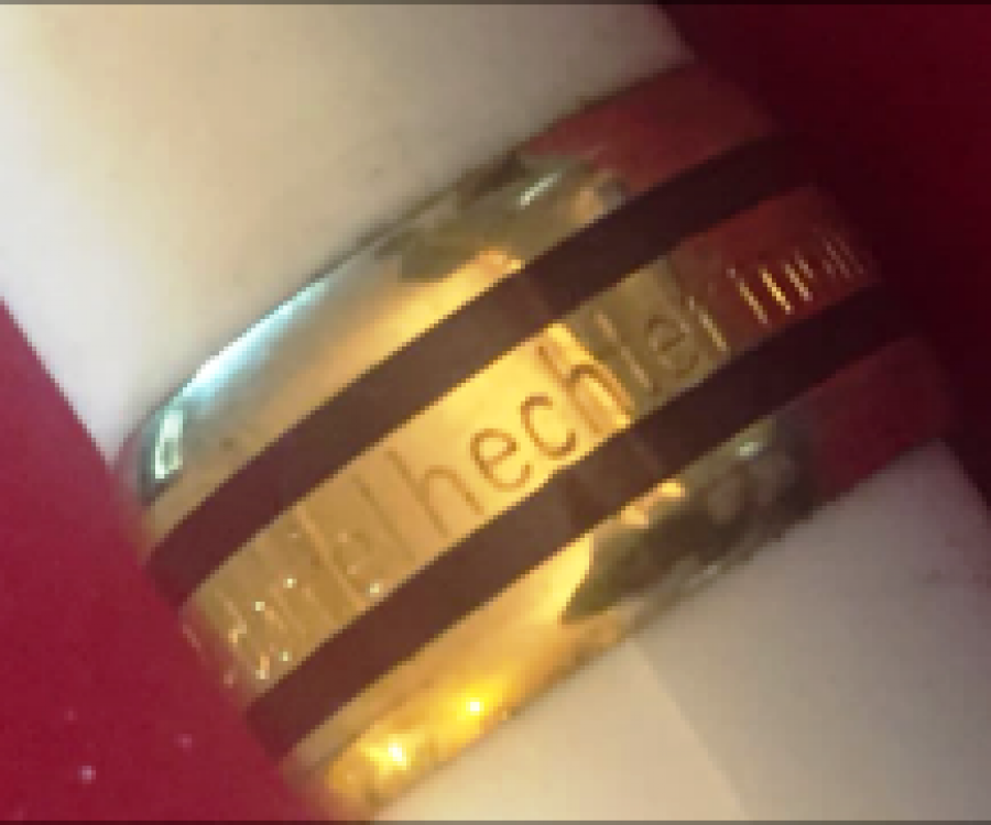 BEYAZ POMPALI MÜREKKEPLİ DOLMA KALEM