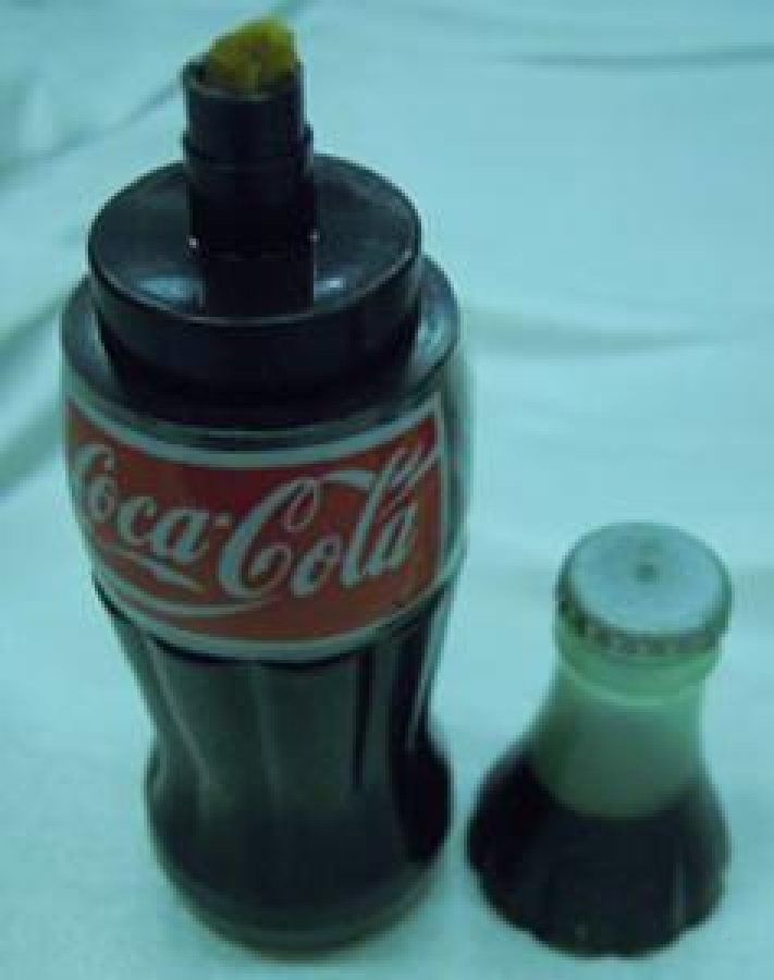 COCA COLA KALEM KUTU KASADA 6 ADET KOLA İÇLERİNDE KALEM 