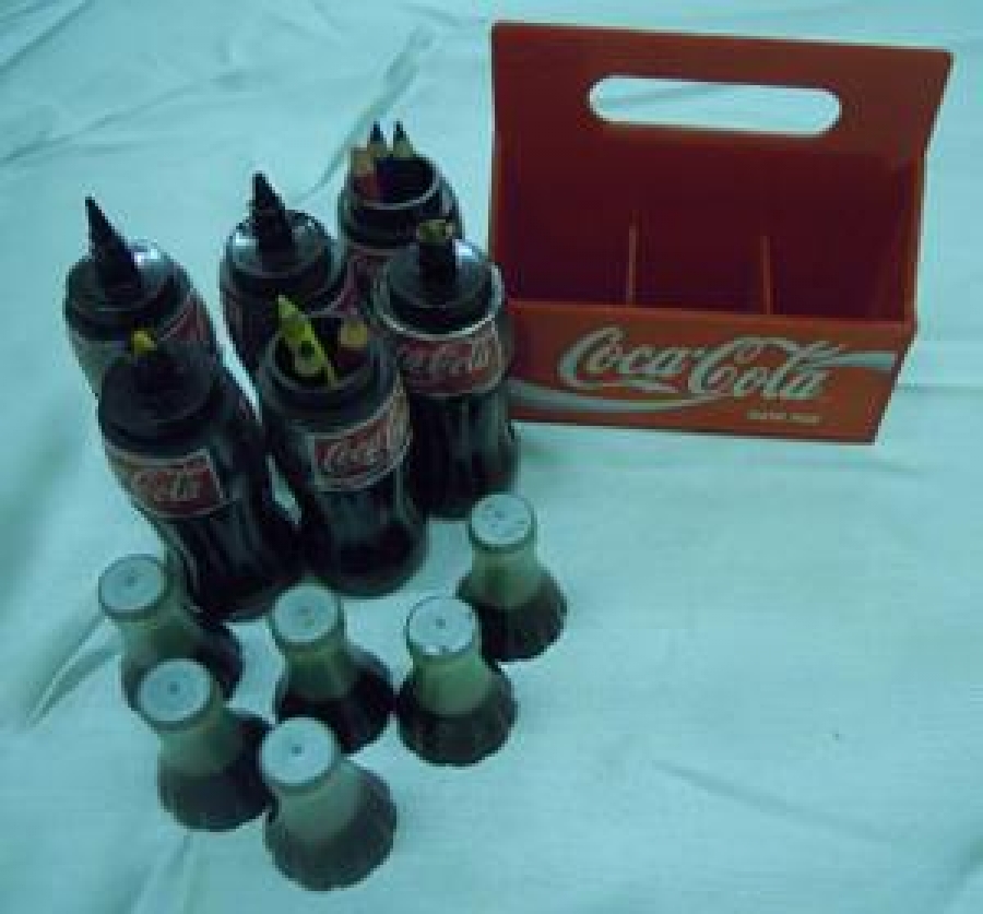 COCA COLA KALEM KUTU KASADA 6 ADET KOLA İÇLERİNDE KALEM 