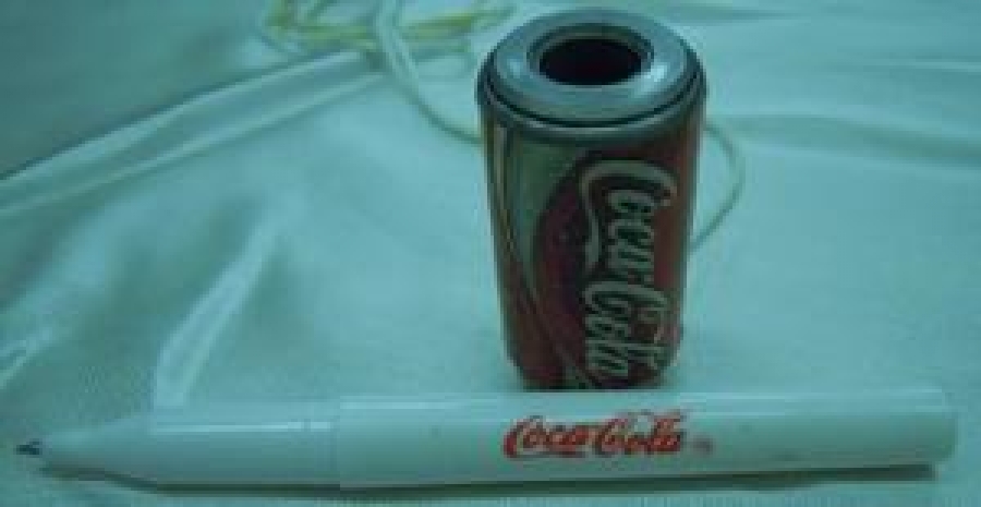 COCA COLA REKLAMLI KALEM VE KALEM İSTASYONU 