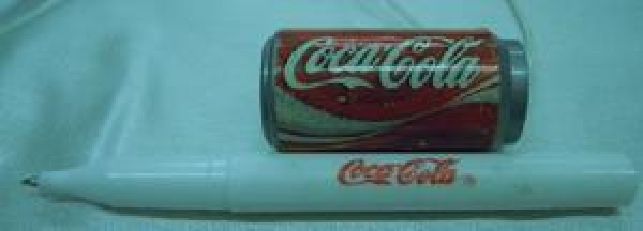 COCA COLA REKLAMLI KALEM VE KALEM İSTASYONU 