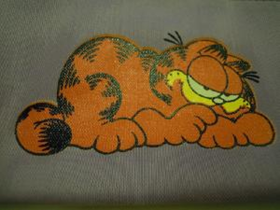 GARFELD RESİMLİ OKUL KALEM KUTUSU FERMUARLI