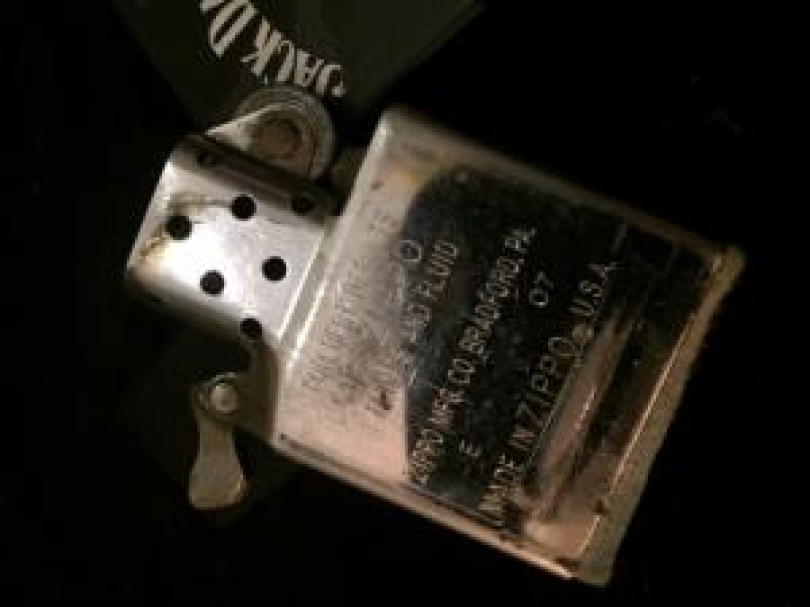 ORJİNAL ZİPPO BENZİNLİ ÇAKMAK BRADFORD.PA H 07 MADE IN USA 