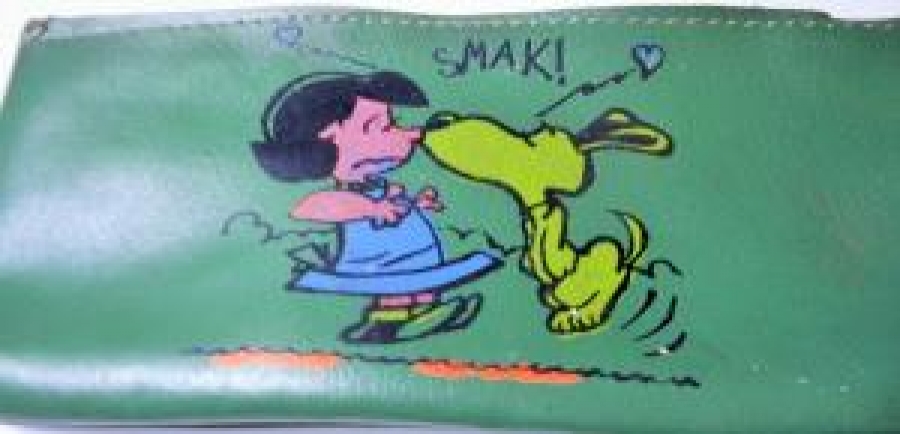 SMAKİ SNOOPY RESİMLİ ÇOCUK KALEM KUTUSU SNOOPY FERMUARLI 