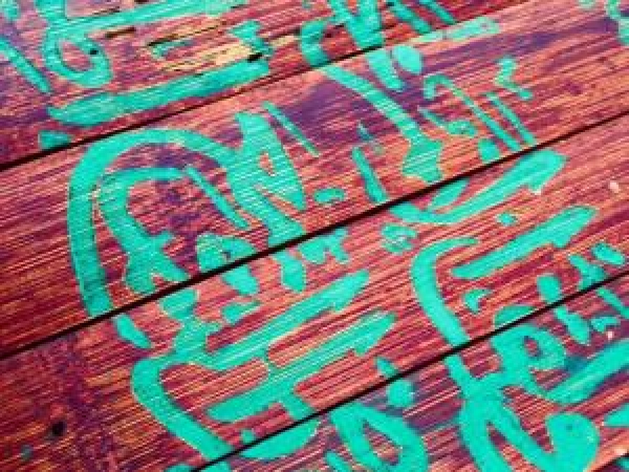 20 PARÇA AHŞAP KAMIŞ ÜZERİNE HAT YAZI  AYET ALLAHIN GÜZELLİKLERİNİ ANLATAN MUJDELER 