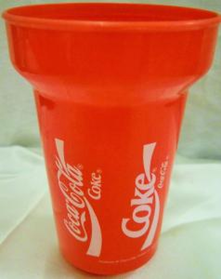 COCA COLA COKE REKLAMLI ORJİNAL KIRMIZI PLASTİK BARDAK