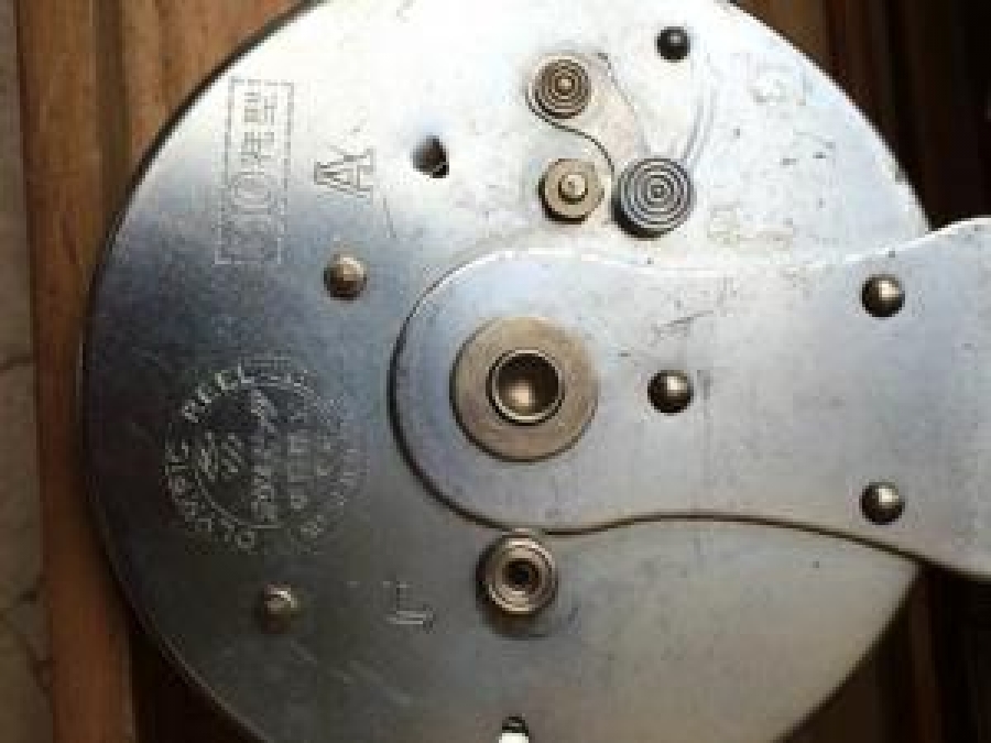 OLTA TAKIMI DURGUN SU İÇİN JAPON MALI KENDİ AHŞAP KUTUSUNDA 2 FARKLI KAMIŞ DEĞİŞİK AMAÇLAR İÇİN 