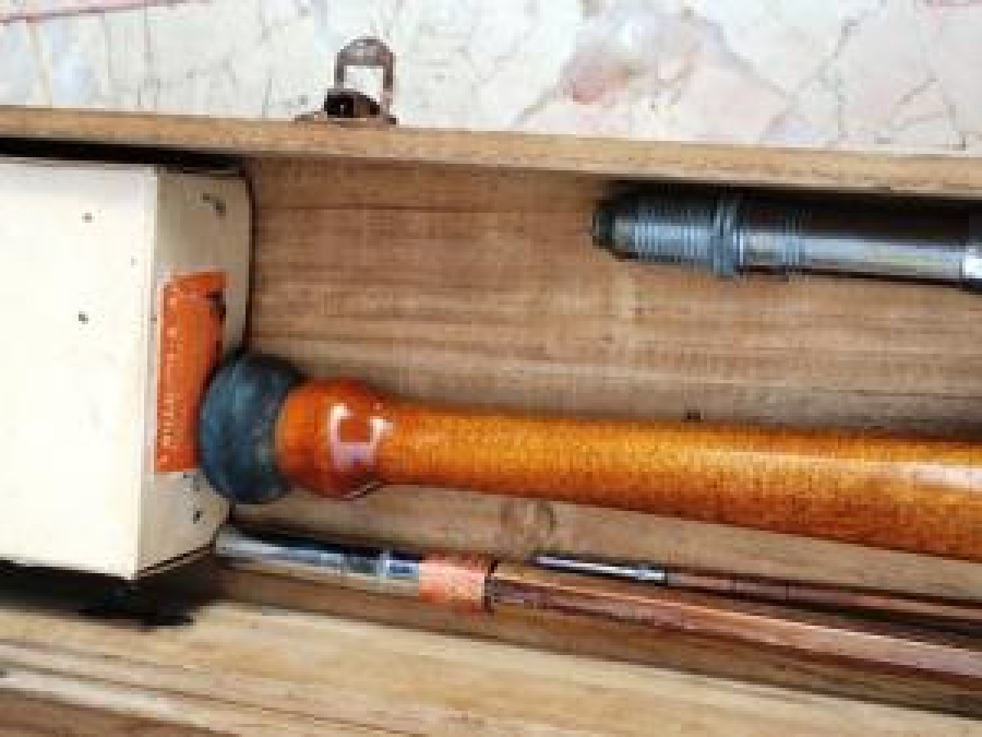 OLTA TAKIMI DURGUN SU İÇİN JAPON MALI KENDİ AHŞAP KUTUSUNDA 2 FARKLI KAMIŞ DEĞİŞİK AMAÇLAR İÇİN 