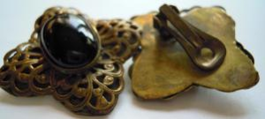 OSMANLI TAMAMI EL TESTERE KESİM SARI METALDEN TASARLANMIŞ İRİ OLTU TAŞLI KİŞİYE ÖZEL TASARIM EL İŞİ CİFT KÜPE