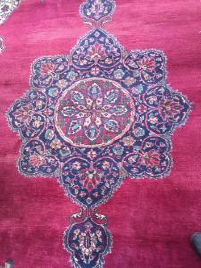 Milas Halisi Isparta 206x271 Halikoy Hali Usak Halilari El Dokuma Halilari Hereke Halilari Afgan El Dokuma Halisi Royal Hali Pierre Cardin Hali Atlas Hali Sanat Hali