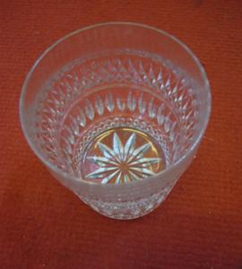 KESME KRISTAL CAM BARDAK