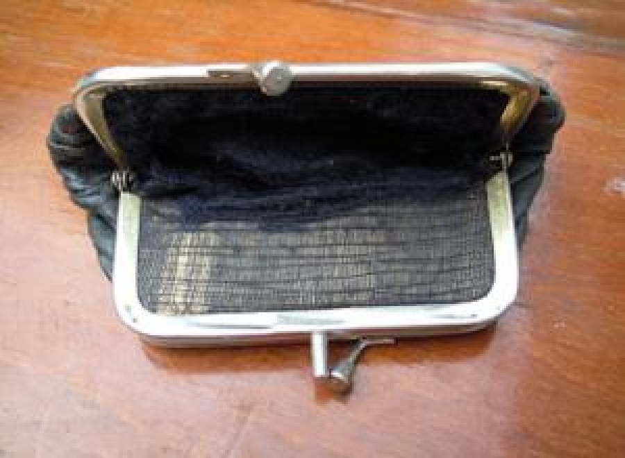 KÜÇÜK BOZUK PARA EL ÇANTA