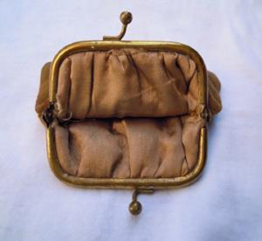 KÜÇÜK BOZUK PARA EL ÇANTA