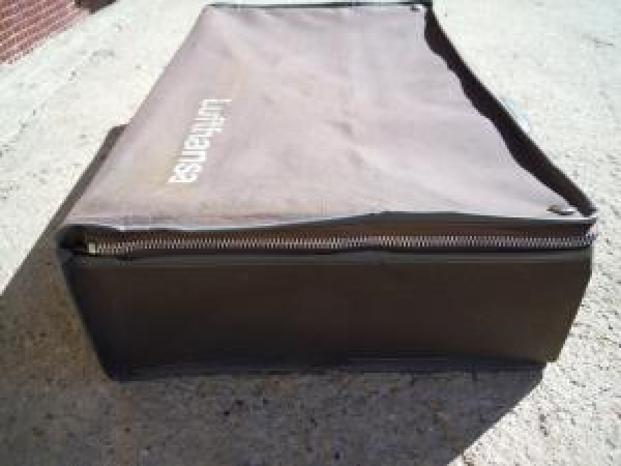 CANTA PUBLICITE SERDAN LUFTHANSA BAG HAVA YOLLARI PİLOT EL SEYEHAT ÇANTASI 