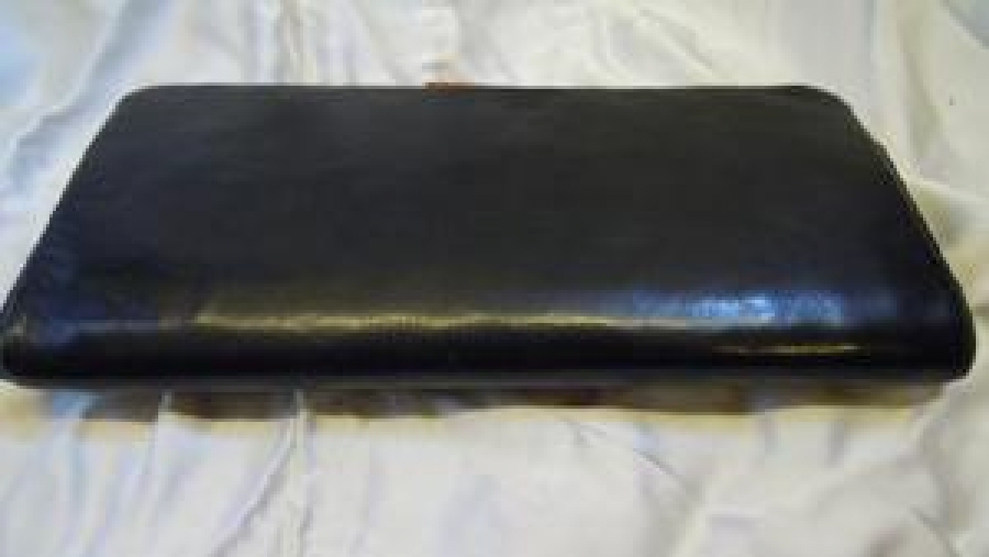 SİYAH BAYAN EL ÇANTA KİLİT KISMI KATALİN 