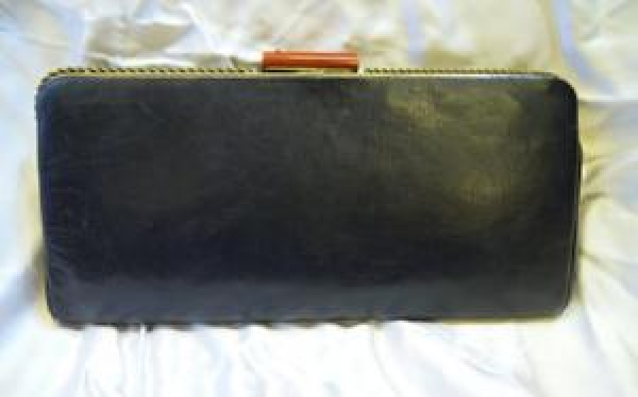 SİYAH BAYAN EL ÇANTA KİLİT KISMI KATALİN 