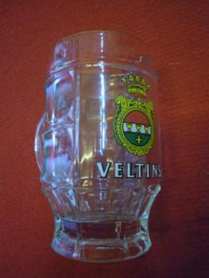 VELTINS BİRA KULPLU KALIN CAMDAN ÜZERİ REKLAMLI KUPA BARDAK