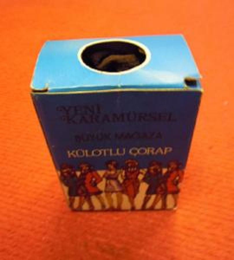 YENİ KARAMÜRSEL BÜYÜK MAĞAZA KUTUSU KÜLOTLU ÇORAP YKM 