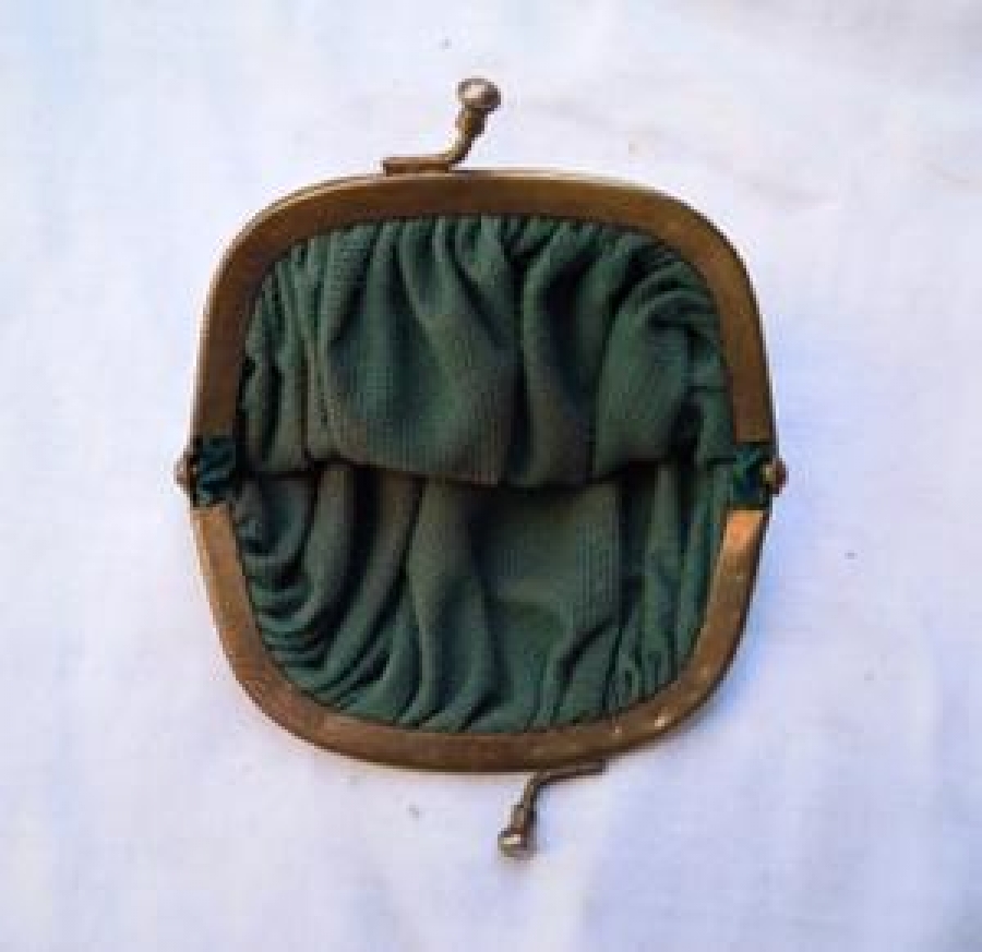 YEŞİL MİNİ BOZUK PARA EL ÇANTA