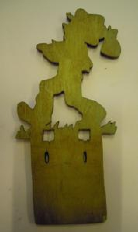 AHŞAP FİGÜR NOT KAĞIDI TAKILARAK KULLANILIR