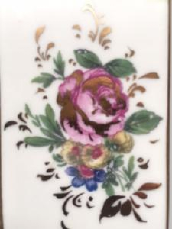 FRANSIZ PORSELEN KAPAKLI EL İŞİ PARFÜM ŞİŞESİ 