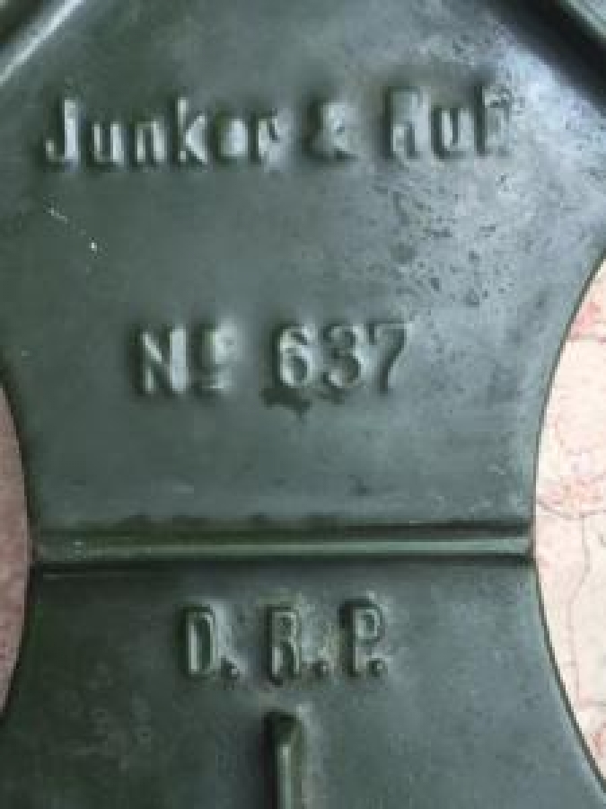 1920 JUNKER & RUH YEŞİL EMAYE DEMİR DÖKÜM 3 GÖZ GAZLI MUTAK OCAK NO: 637 D.R.P KOLEKSİYONLUK