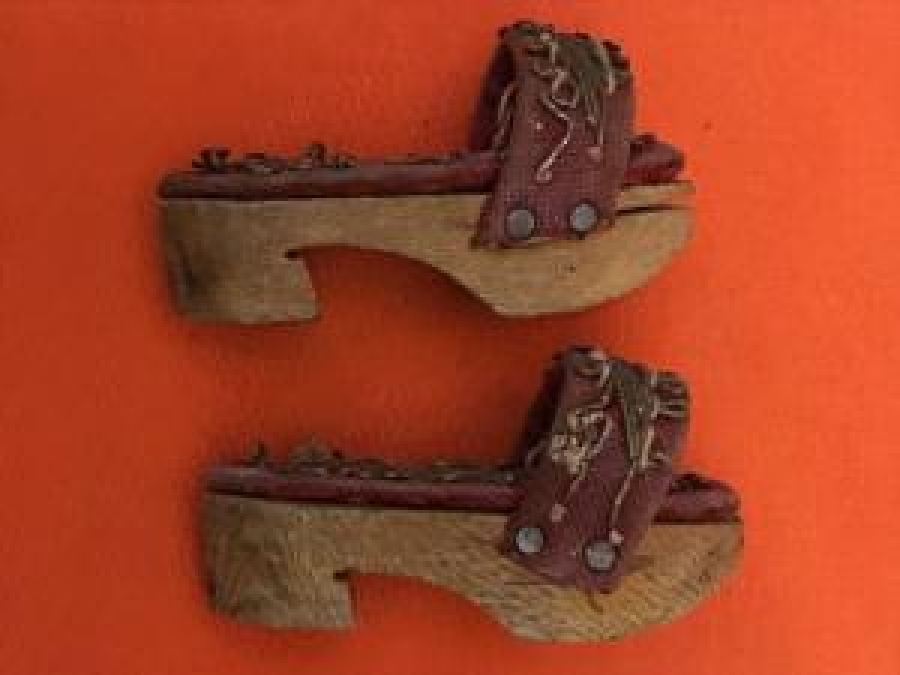 MİNİK UFAK OSMANLI TAKUNYA NALIN AHŞAP ÜZERİ İŞLEMELİ 