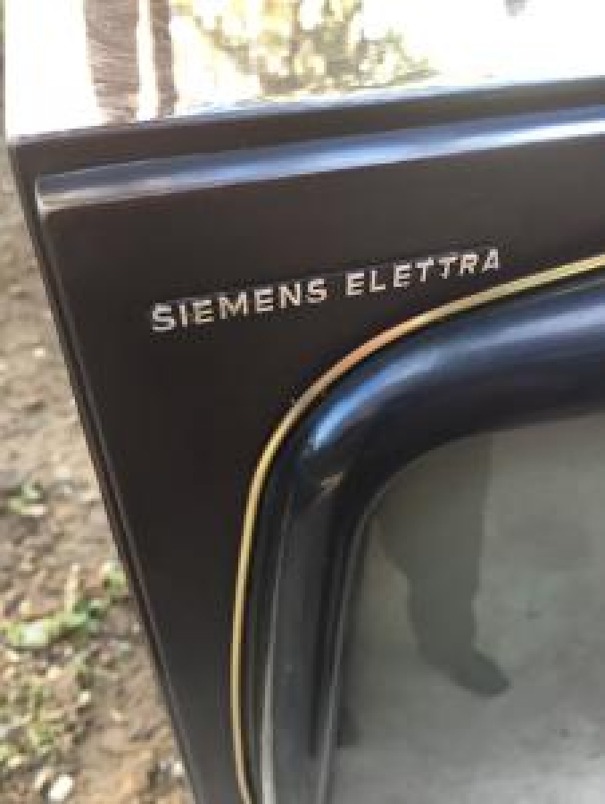 SİYAH BEYAZ SİEMENS ELETTRA 51 EKRAN AHŞAP KASA TELEVİZYON 