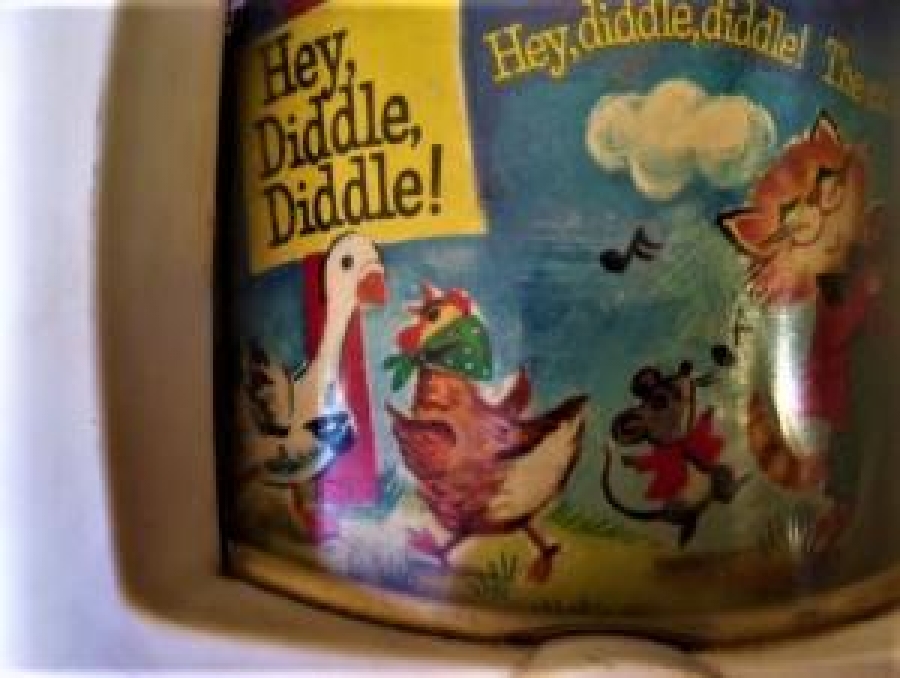 FİSHER PRICE TOYS PEEK A BOO SCREEN MÜZİKLİ HAREKETLİ KURMALI TOMİ TOYS TELEVİZYON UYKU OYUNCAK 