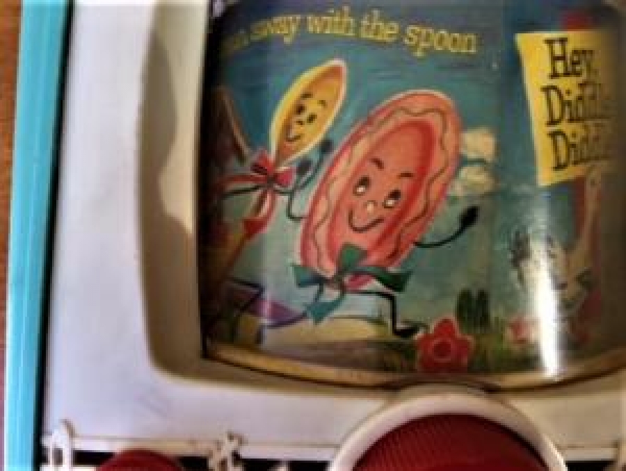 FİSHER PRICE TOYS PEEK A BOO SCREEN MÜZİKLİ HAREKETLİ KURMALI TOMİ TOYS TELEVİZYON UYKU OYUNCAK 