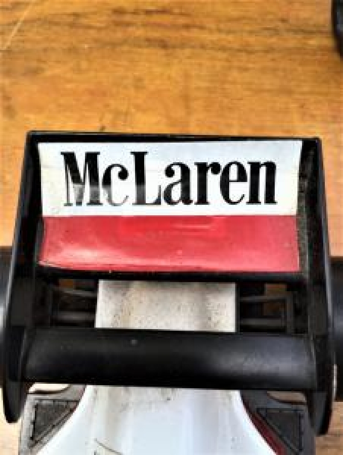 FORMULA 1 YARIŞ ARABASI SHELL MC LAREN REKLAMLI 