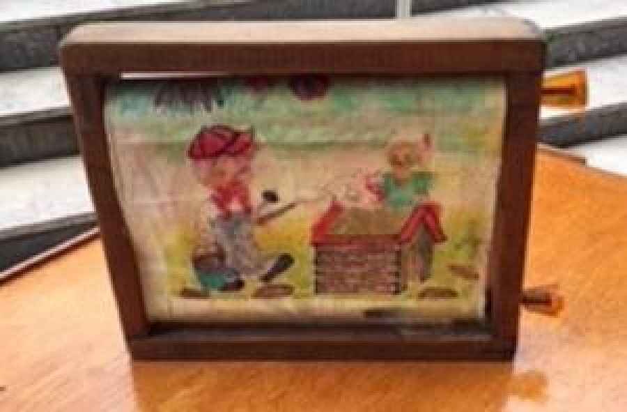 MEKANİK EL YAPIM BEZ EL BOYAMA TRT ÇOCUK YAYINLARI OYUNCAK TELEVİZYON 