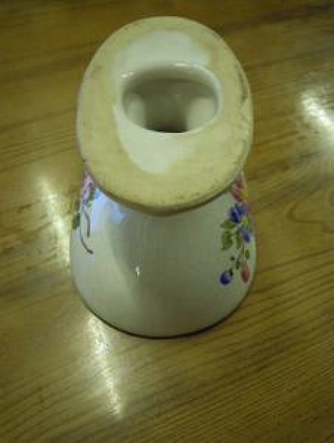 PORSELEN AYAKLI SABUNLUK