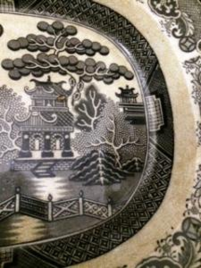 MAVİ BEYAZ TONLARDA PORSELEN SALKIM SÖĞÜT ET TABAK 1800 YILLAR CİN HANEDAN 