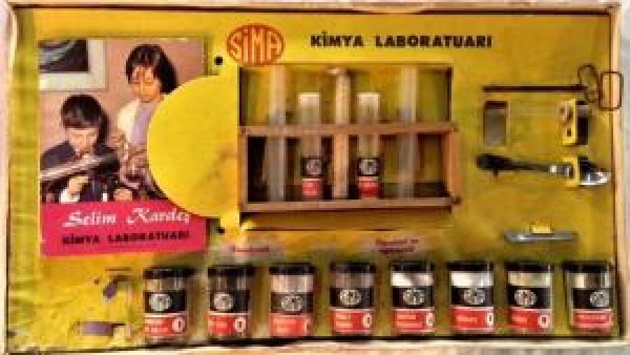 SELİM KARDEŞ SİMA KİMYA LABORATUAR SETİ TAM TAKIM KUTUSUNDA TÜRK MALI 
