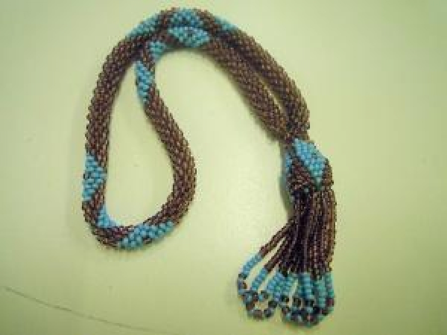 TRABZON SPOR RENKLERİ EL İŞİ HAPİSHANE İŞİ RENKLİ BONCUK İŞİ 