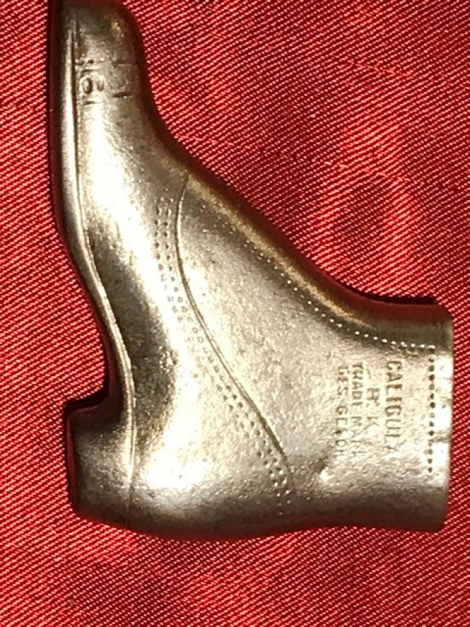 1900 YILLAR CALİGULA R.K. TRADE MARK GES GESCK CİZME AYAKKABI ŞEKLİNDE BENZİNLİ CAKMAK