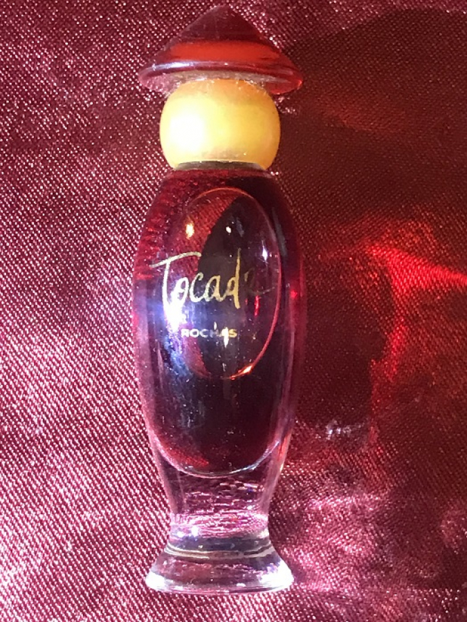 3 ADET UFAK  BOYDA DEGİŞİK KOLONYA PARFUM KAPAKLI CAM ŞİŞESİ