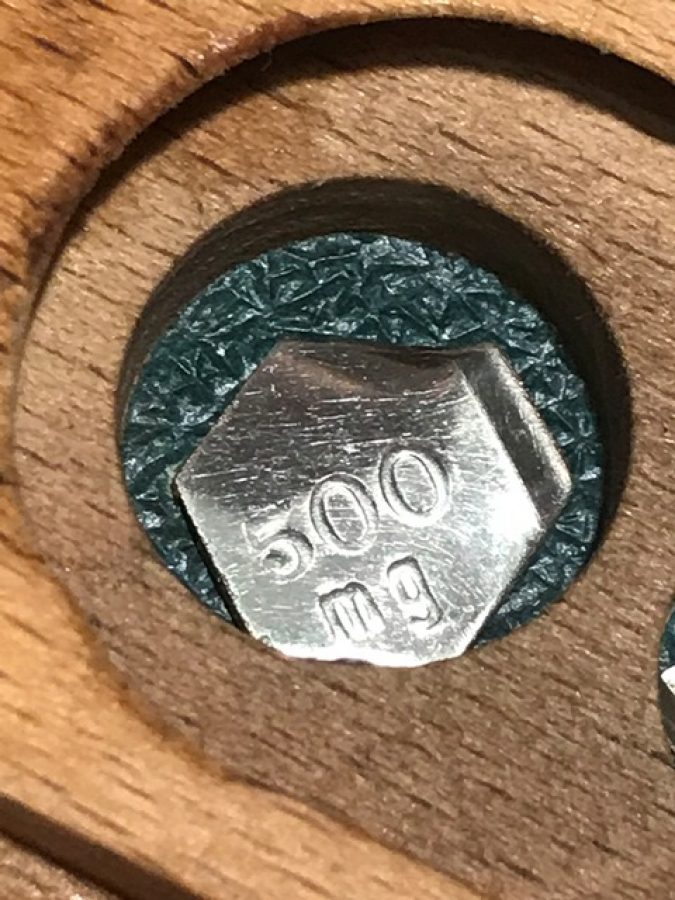 KUYUMCU HASSAS TARTIM AGIRLIKLARI AHŞAP KUTUSUNDA