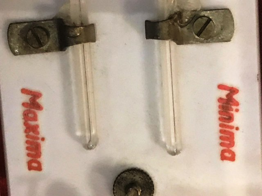 PORSELEN ÇİFT CIVA ÇUBUKLU MİNİMUM MAKSİMUM ÖLÇÜMLÜ