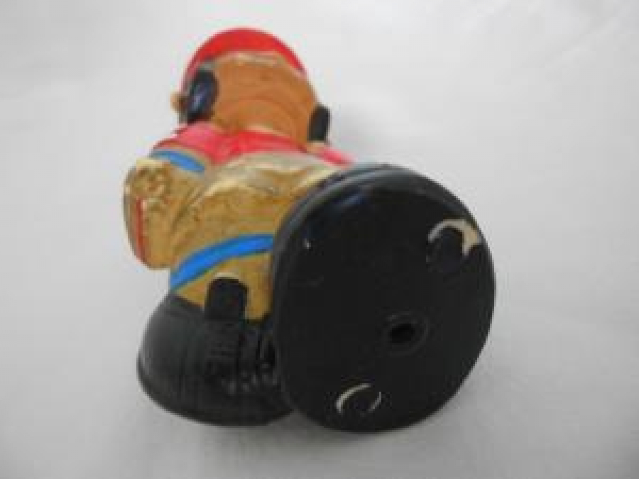 AMERİKAN FUTBOLCUSU PLASTİK OYUNCAK