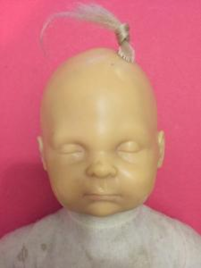 FATOŞ YERLİ OYUNCAK AĞLAYAN BEBEK 43 CM BOYUNDA İLK