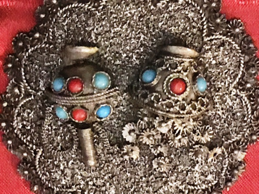 ÜZERİ GÜMÜŞ MERCAN FİRUZE TAŞLI OSMANLI MOTİFLERLE BEZELİ  DEMET ZİNCİRLİ KOLYE