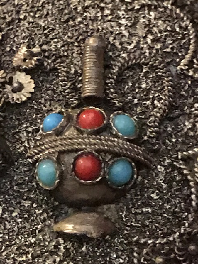 ÜZERİ GÜMÜŞ MERCAN FİRUZE TAŞLI OSMANLI MOTİFLERLE BEZELİ  DEMET ZİNCİRLİ KOLYE