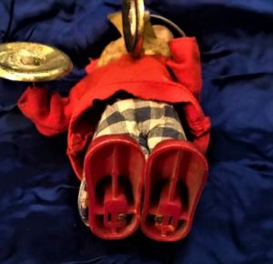 KURMALI ELLERİYLE ZİL ÇALAN KURMALI OYUNCAK MAYMUN 