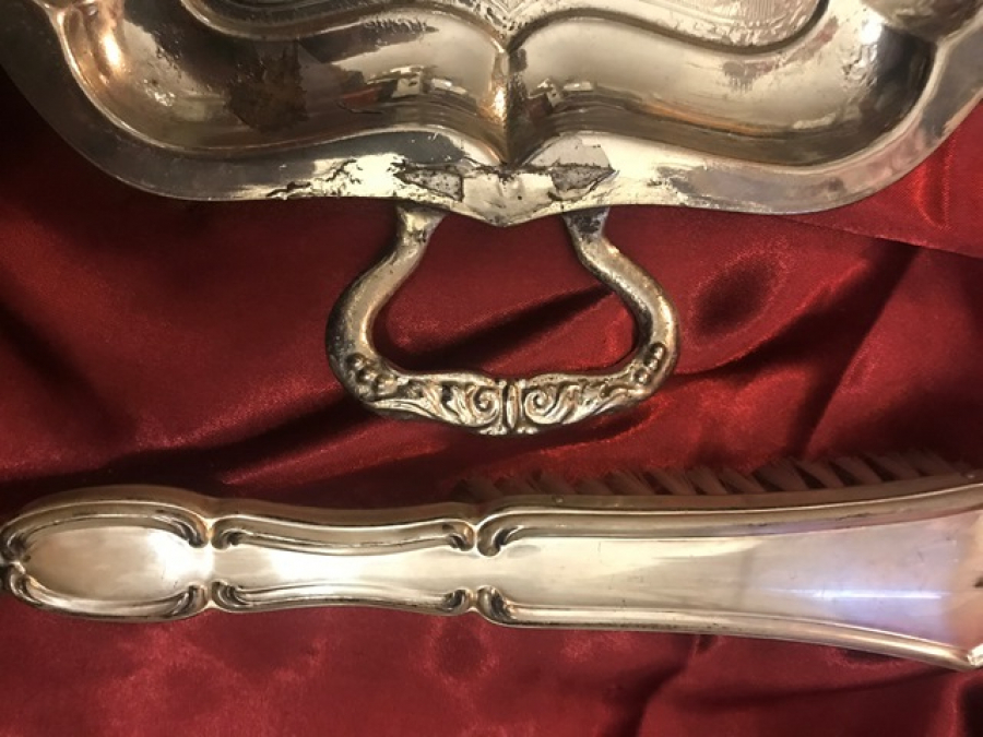 MASA ÜSTÜ TEMİZLEMEK İÇİN METAL FARAŞ KÜREK 