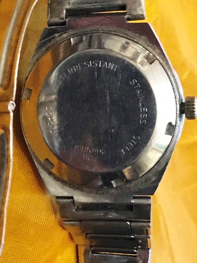 MEKANİK KURMALI VELİS DHOCKPROTECTED CELİK KASA KOL SAATİ