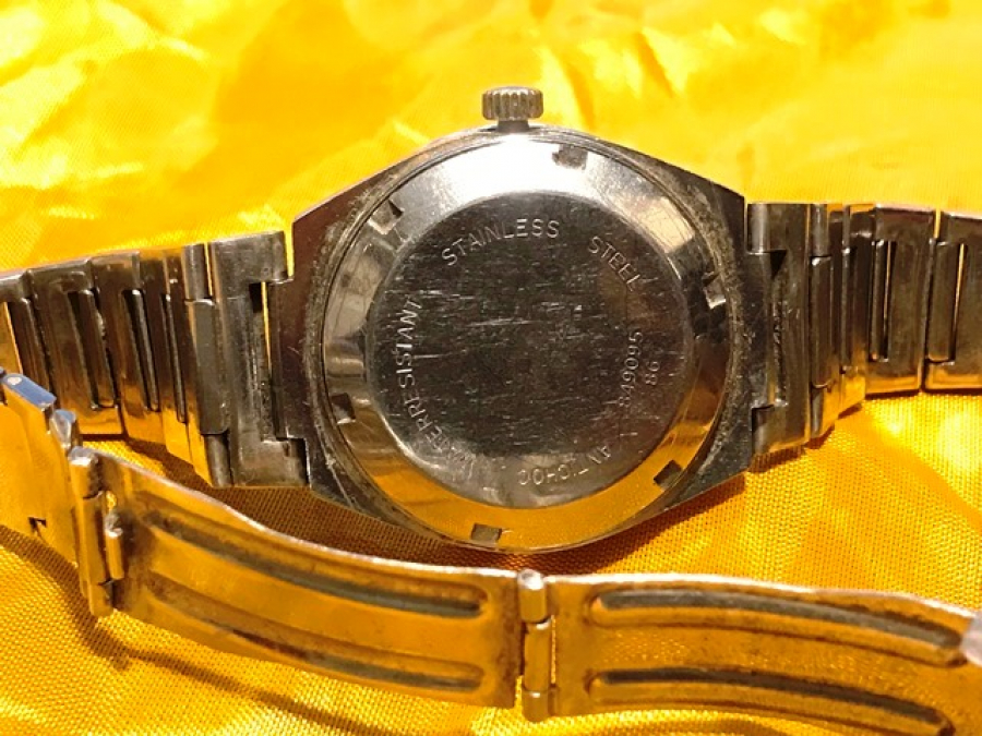 MEKANİK KURMALI VELİS DHOCKPROTECTED CELİK KASA KOL SAATİ